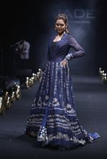 Esha Gupta walks for Jade Fashion Show in Mumbai on 24th Feb 2016